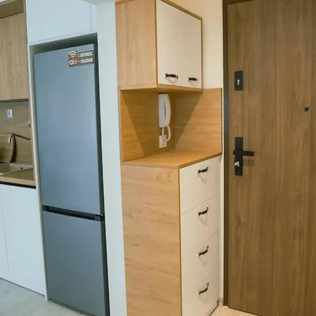 Park Pool Parking Terrace Airport Apartament *